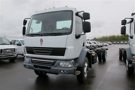 2013 Kenworth K-370 cab and chassis - a photo on Flickriver