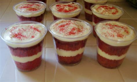 Cookies Anyone: LAYERED CAKE CUPS