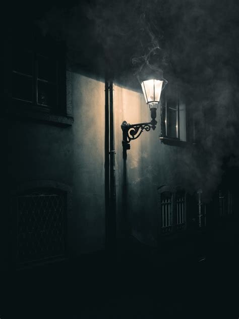 Halloween London Walking Tours, Guided Ghost Tours - London Walks