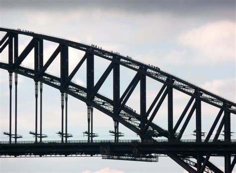 nb Parisien Star: Sydney harbour bridge walk