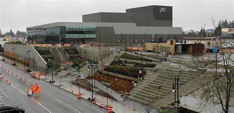 Federal Way hosts ribbon-cutting ceremony for Town Center steps project ...