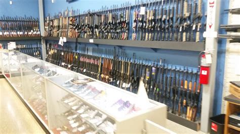 Vance Outdoors | Gun Shop Guide