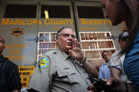 Sheriff Joe Arpaio Pardon by Trump: 5 Fast Facts You Need to Know