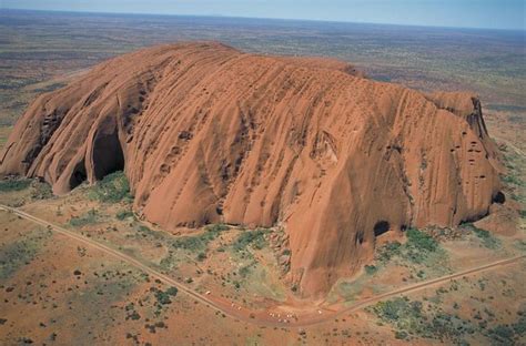 Uluru/Ayers Rock | Location, Map, & Facts | Britannica.com