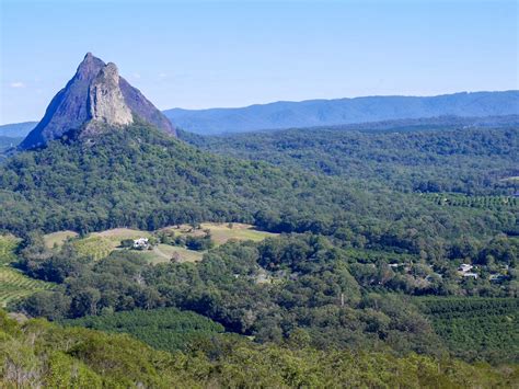 The awe-inspiring Glass House Mountains – Deb's World