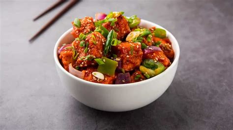 Chilli Paneer: This Sweet And Spicy Dish Is A Crowd-Pleaser