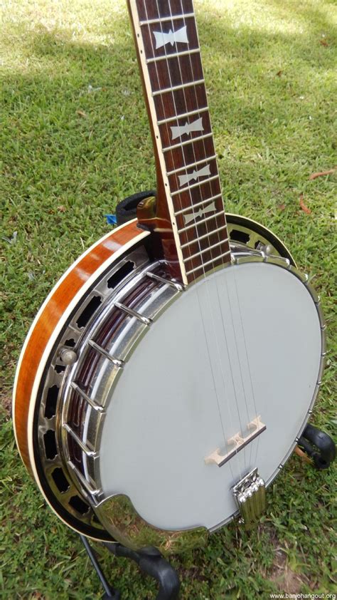 Vintage Saga Banjo - RB-250 Bowtie Clone - Used Banjo For Sale at ...