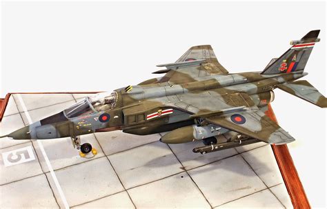 Istvan Michalko's scale models: Sepecat Jaguar GR.1A - Airfix 1/48