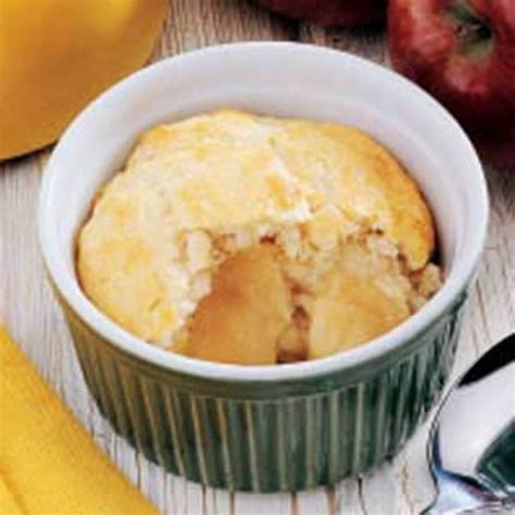 Microwave Apple Cobbler