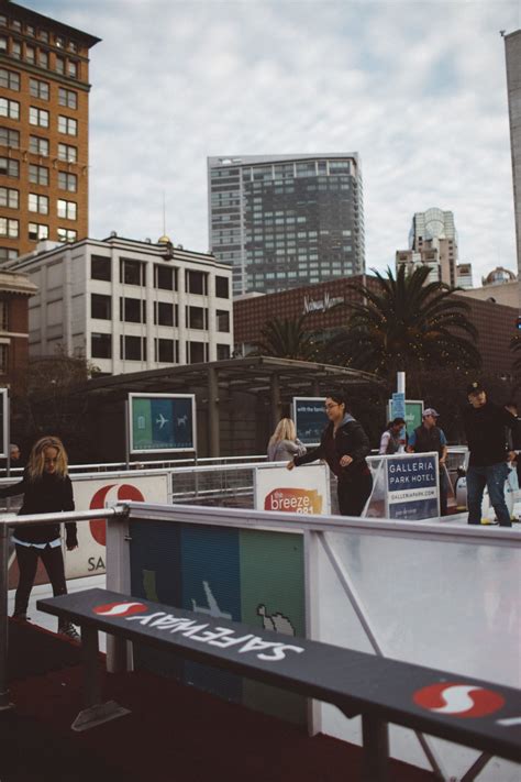 Union Square Ice Skating: Tips Before You Visit + Photo Diary