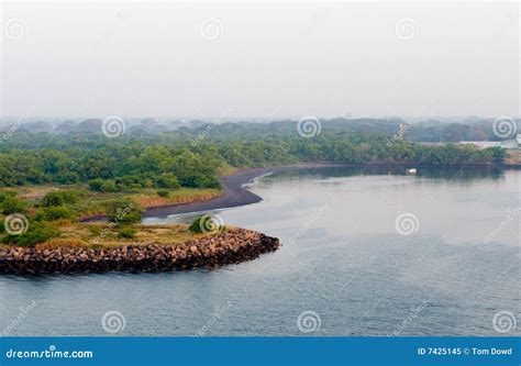 Puerto Quetzal Coast Scenic Stock Image - Image of ocean, shoreline: 7425145