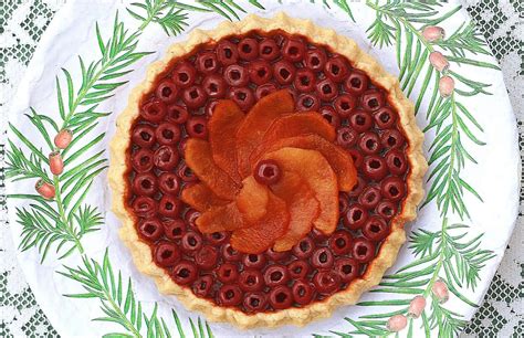 Yew Berry Tart | Fergus The Forager