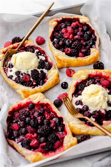 Mixed Berry Puff Pastry Tarts | Recipe | Puff pastry tart, Puff pastry ...