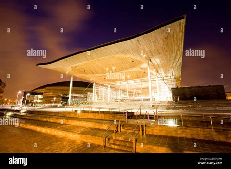 Senedd Cardiff Architecture High Resolution Stock Photography and Images - Alamy