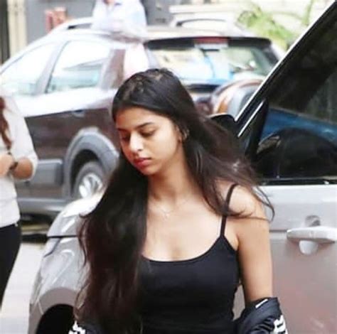 Suhana Khan Pictures - Unseen Photos Worldwide