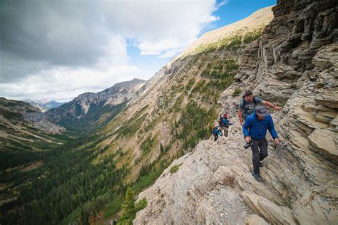 Waterton Lakes National Park/Paahtómahksikimi | Tourism Lethbridge