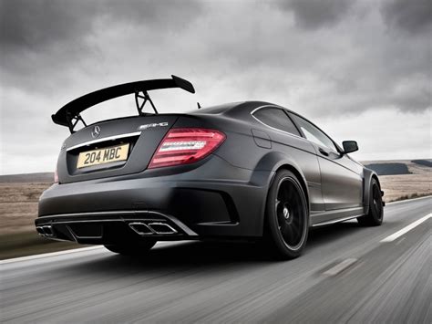 Mercedes C63 AMG Coupé Black Series - Page 3