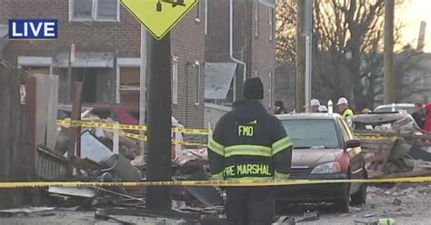 Explosion causes rowhomes to collapse in Port Richmond - CBS Philadelphia