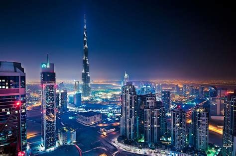 De Burj al Khalifa in de nacht. | Experience 2: Dubai oud en nieuw ...