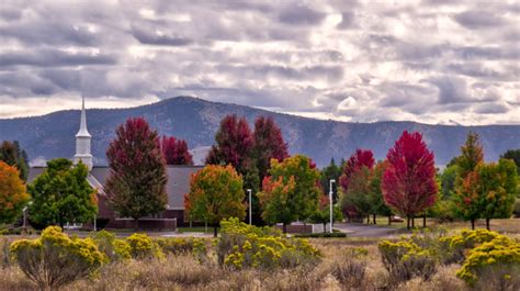 Etna Erupts – California Fall Color