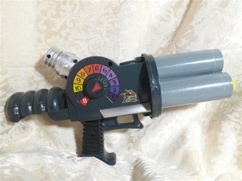 TOY STORY EMPEROR Zurg Blaster Toy Gun Pixar 2010 Cosplay w 2 Balls Tested Works EUR 14,17 ...