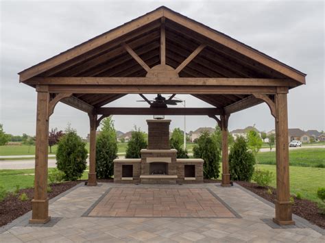 Outdoor Living Area with Pergola and Kitchen - Celtic Landscaping