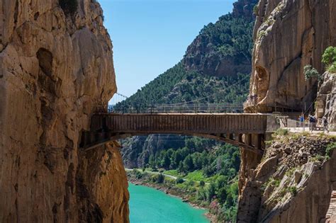 A glass walkway in Georgia and other amazing bridges you can walk across | loveexploring.com