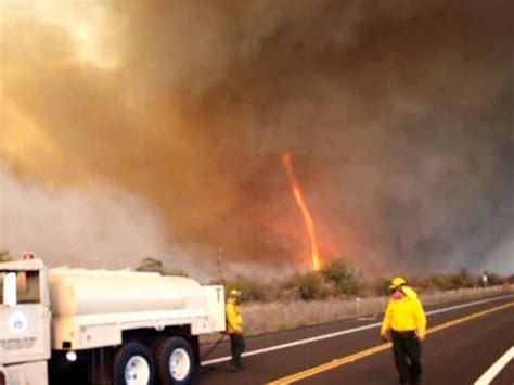 Fire Tornado Filmed in Hawaii