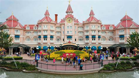 Disneyland Paris Hotel Cheyenne Designer Sales | clc.cet.edu