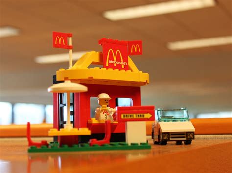 OFFICE TOUR: The McDonald's Global Headquarters - Business Insider