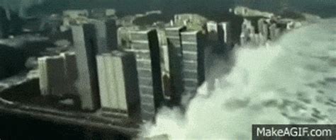 Earthquake Tsunami GIFs - Find & Share on GIPHY