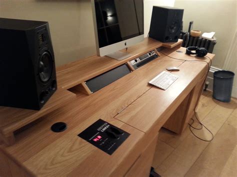 Custom built recording studio desk, built to house Doepfer LMK2+. Made from Oak and Oak Veneer ...