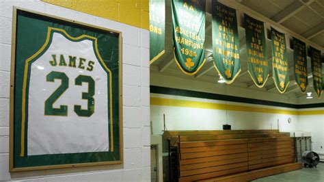 LeBron James’ high school jersey up for auction