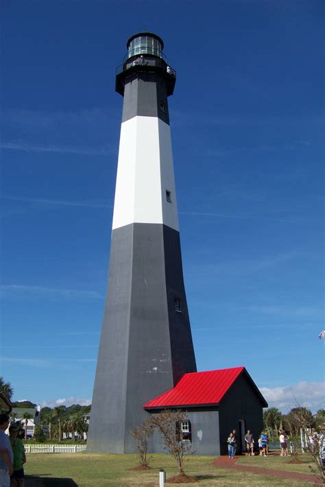 Tybee Island lighthouse Tybee Island Lighthouse, Lighthouses, Cn Tower ...