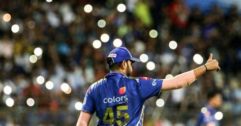 IPL 2020: MI captain Rohit Sharma’s 95-metre six hits moving bus in UAE (Video)