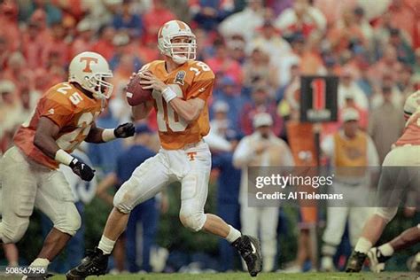 Peyton Manning Tennessee Photos and Premium High Res Pictures - Getty ...