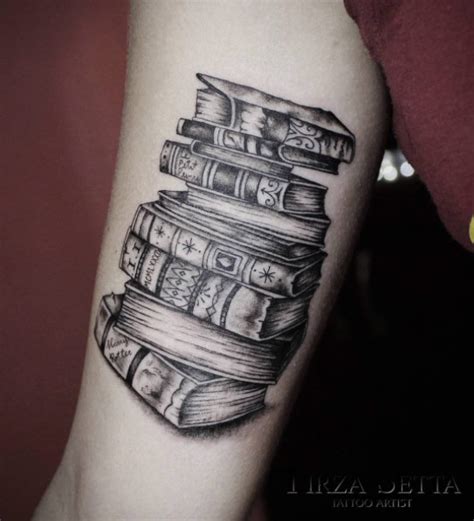 40+ Amazing Book Tattoos for Literary Lovers - TattooBlend