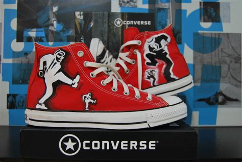 Phat Soles: Converse All Star Custom made "Ska"