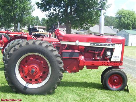 TractorData.com Farmall 706 tractor photos information