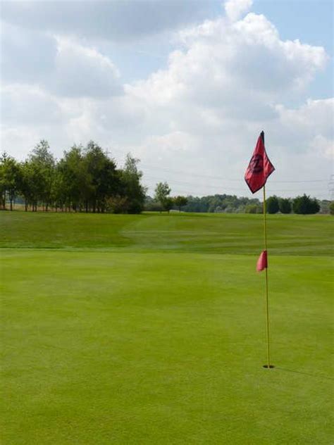 Aylesbury Vale Golf Club Tee Times - Leighton Buzzard, Bedfordshire