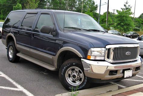 2005 Ford Excursion Limited - 4dr SUV 6.0L V8 Turbo Diesel 4x4 auto