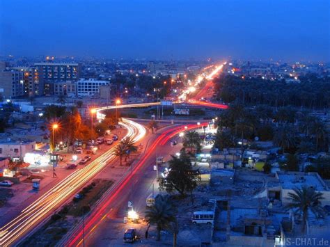 Baghdad at night | iraqpictures.org