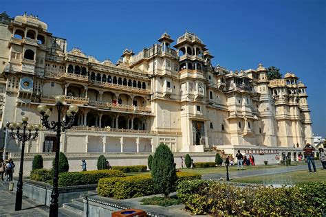 HD wallpaper: udaipur, city palace, india, travel, mirror, within ...