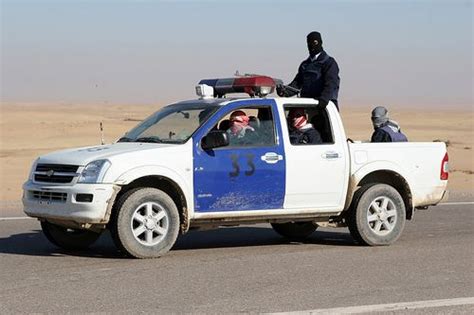 Iraqi Police, Ramadi, Iraq - Police cars by country - Wikimedia Commons ...