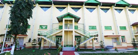 B | The Assam Valley School