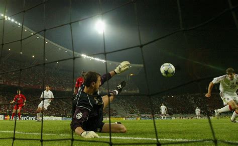 Champions League final iconic moments No.1: Jerzy Dudek’s superb double ...