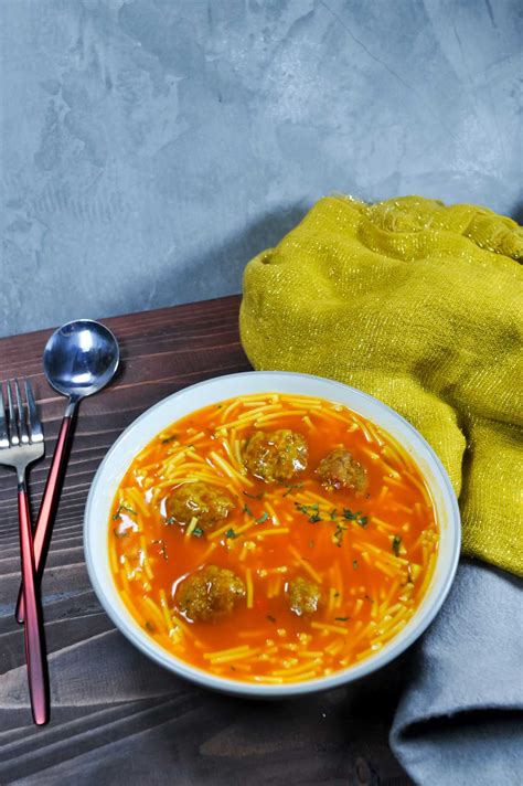 Sopa De Albondigas Con Fideo - Authentic Mexican Meatball Soup