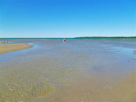 Singing Sands - Bayshore Cottages