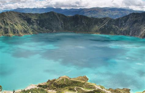 Quilotoa crater lake - Humboldt Travel