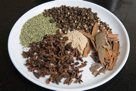 Chinese Five Spice Powder Recipe (Step by Step) - Whiskaffair